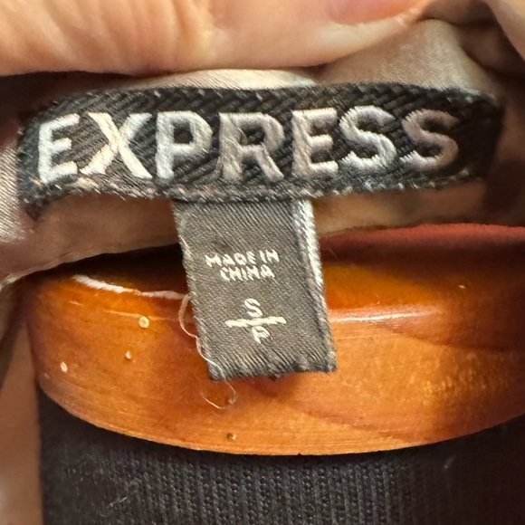 Y2K EXPRESS Satin Trim Ruffle Blouse Women’s Small Flirty Feminine 1990’s EUC - Picture 8 of 12